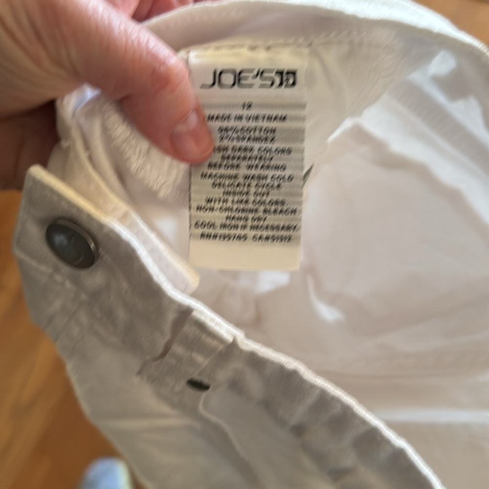 Joe’s Jeans girls white jeans hem zip size 12 - Picture 3 of 5